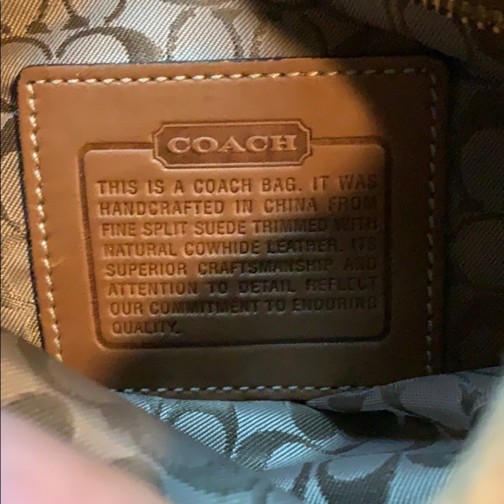 Coach clutch - Picture 2 of 2